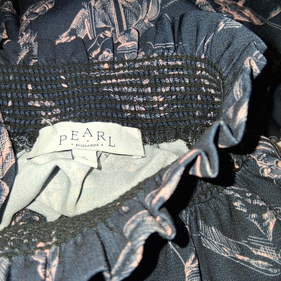 PEARL by LELA ROSE Ski Smocked Top - Picture 9 of 10